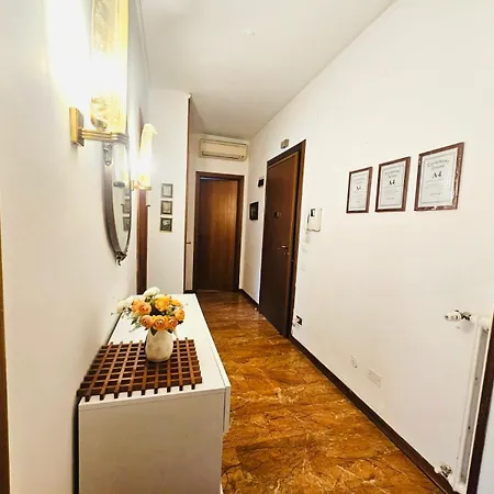 Dolce Luxe Apartment