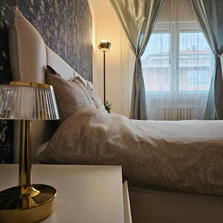 Dolce Luxe Apartment